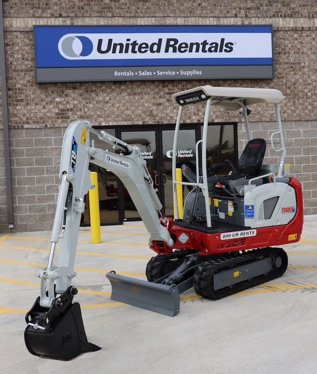 Takeuchi 為迷你挖掘機電氣化，向 URI 運送 100 臺